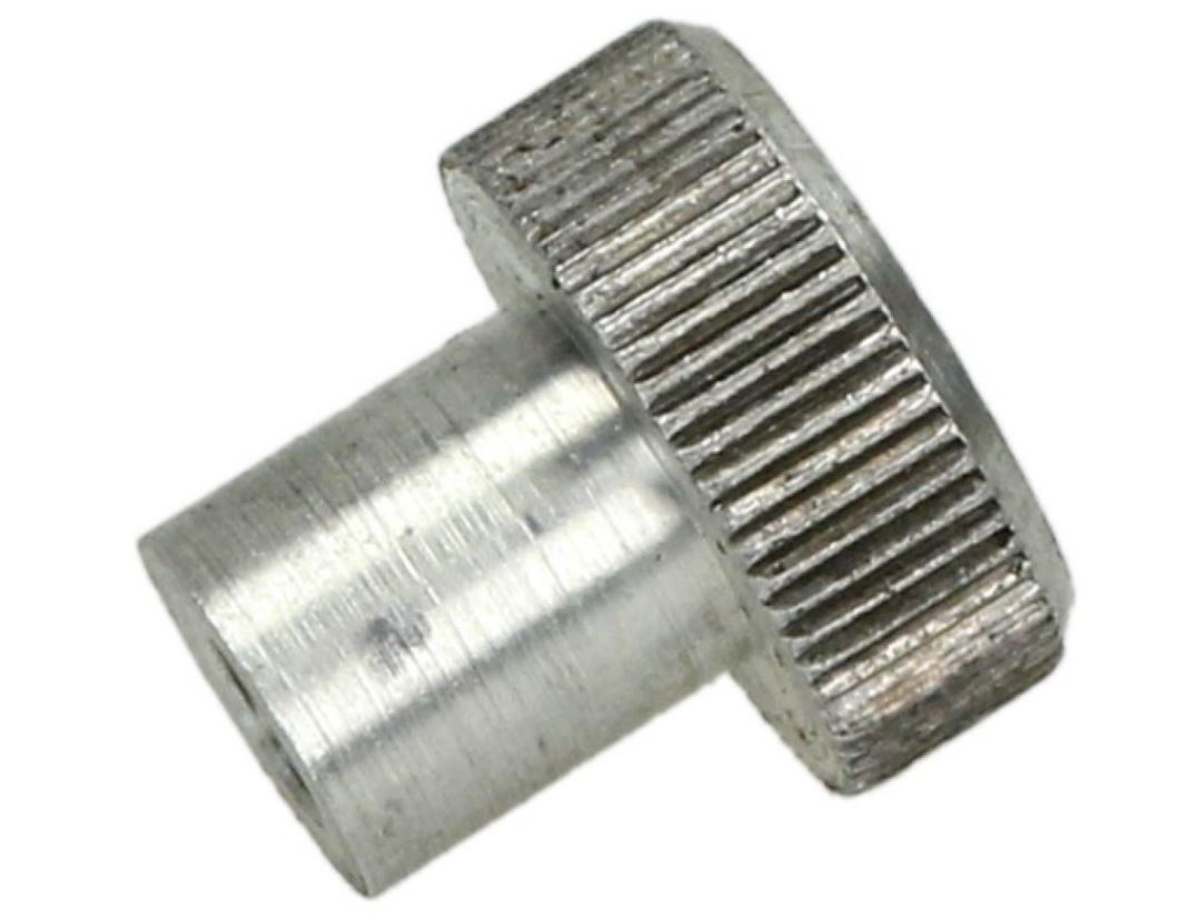 Luftfilterkasten Mutter