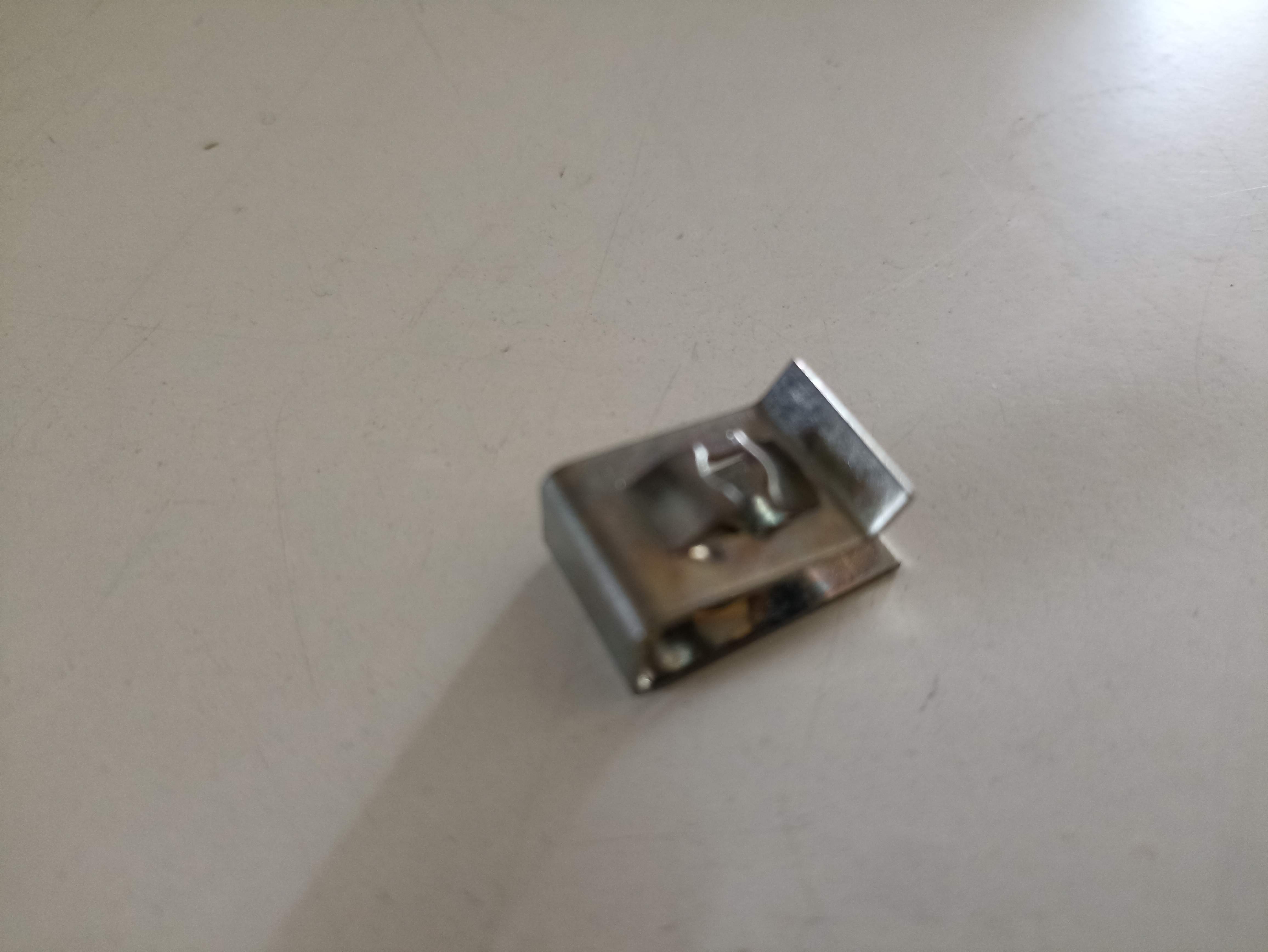 Blechmutter Blechklammer Gebläseverkleidung