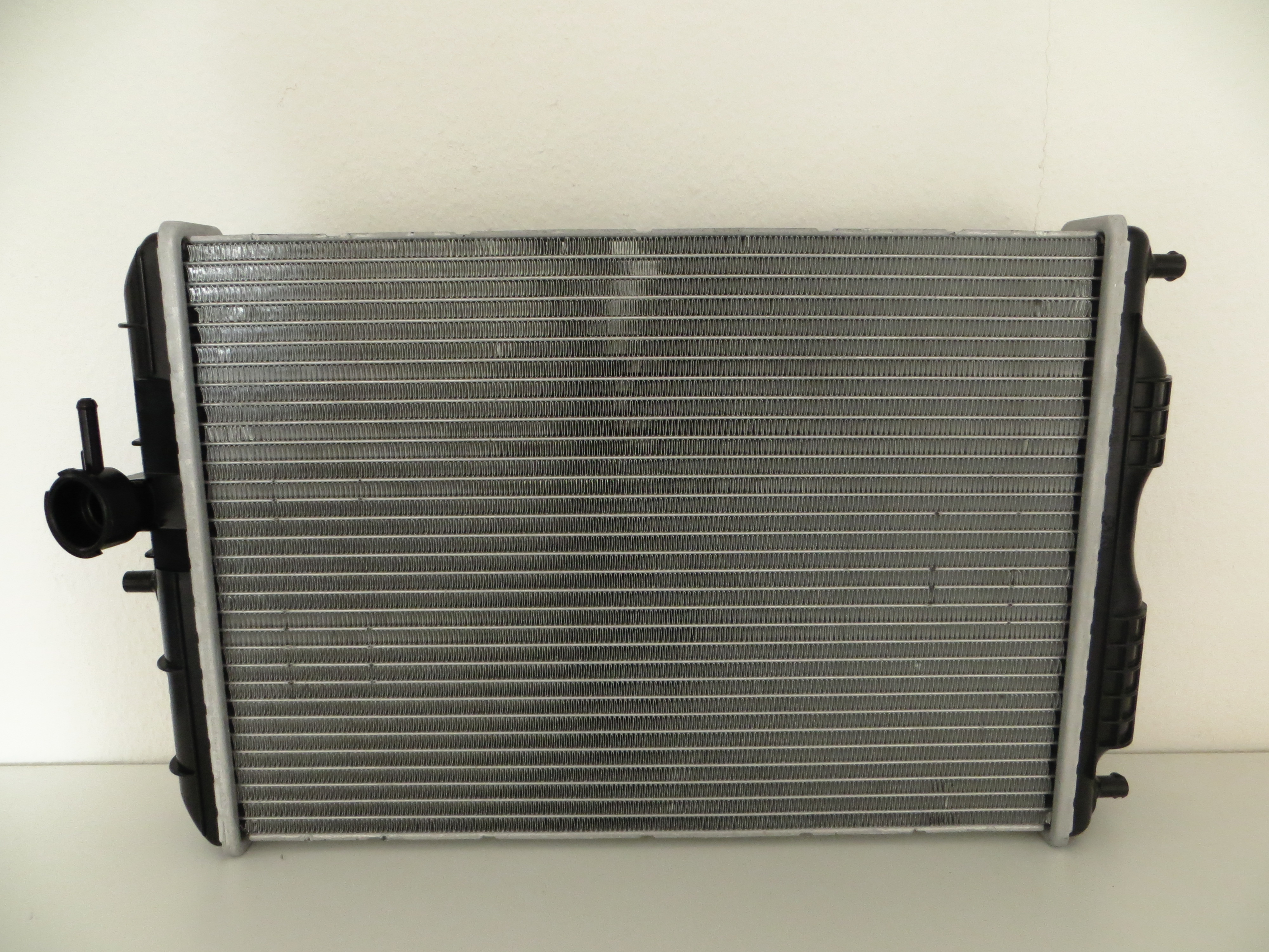 Kühler Wasserkühler Porter Diesel und Benzin S85, S89, S90