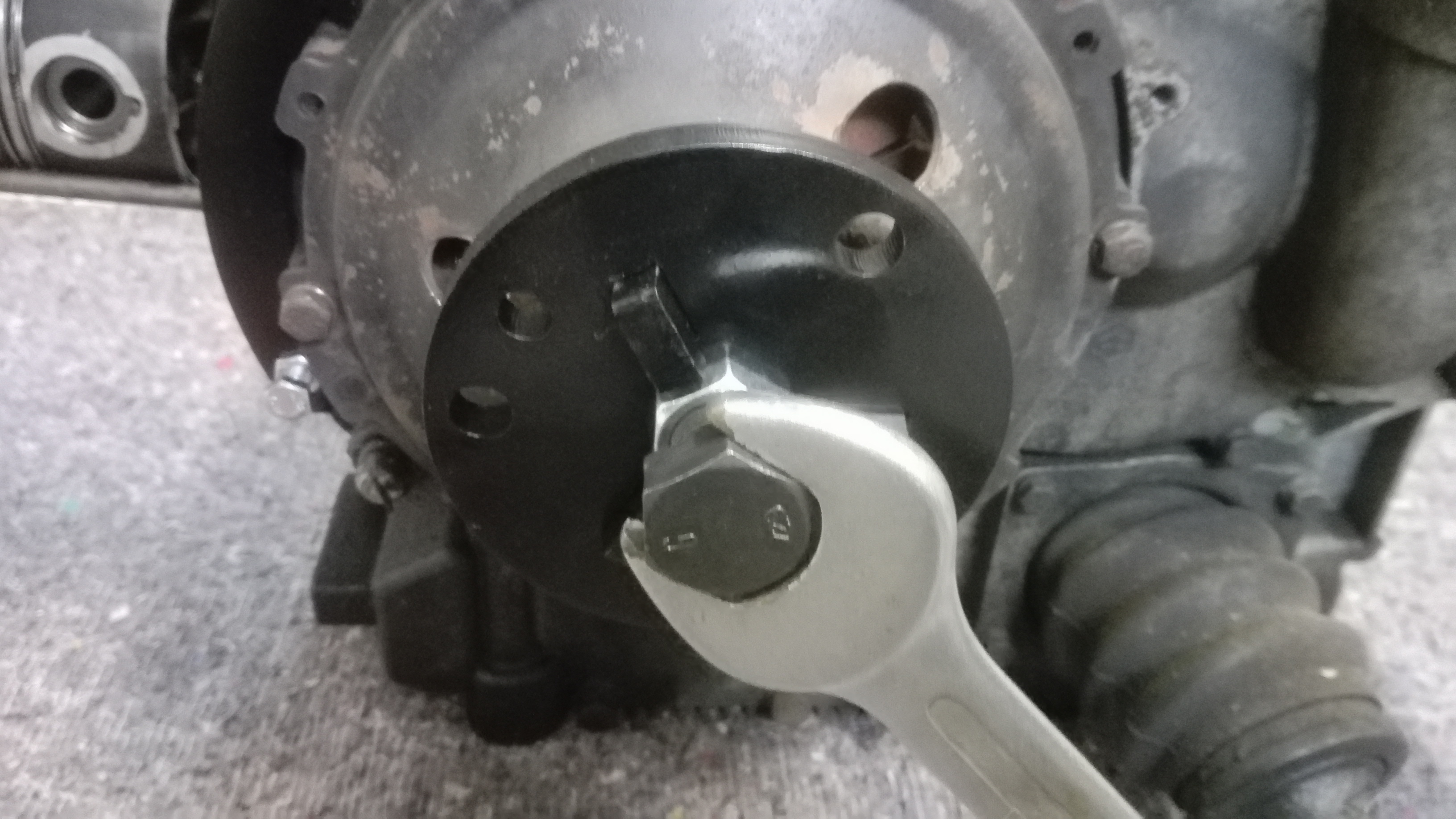 Abzieher Kupplung und Schwungrad Dieselmotor